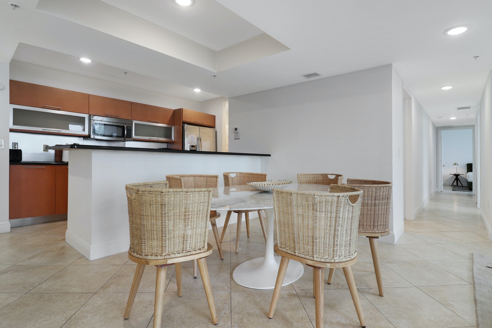 Beautiful 3 Bedroom Vacation Rental with Rooftop Pool