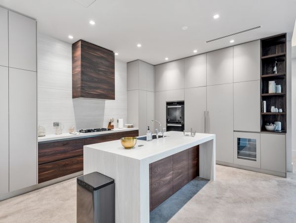 Miami Shores Modern Villa Rental - Luxury Miami Area Group Accommodation