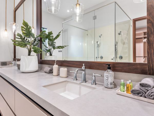 Miami Shores Modern Villa Rental - Luxury Miami Area Group Accommodation
