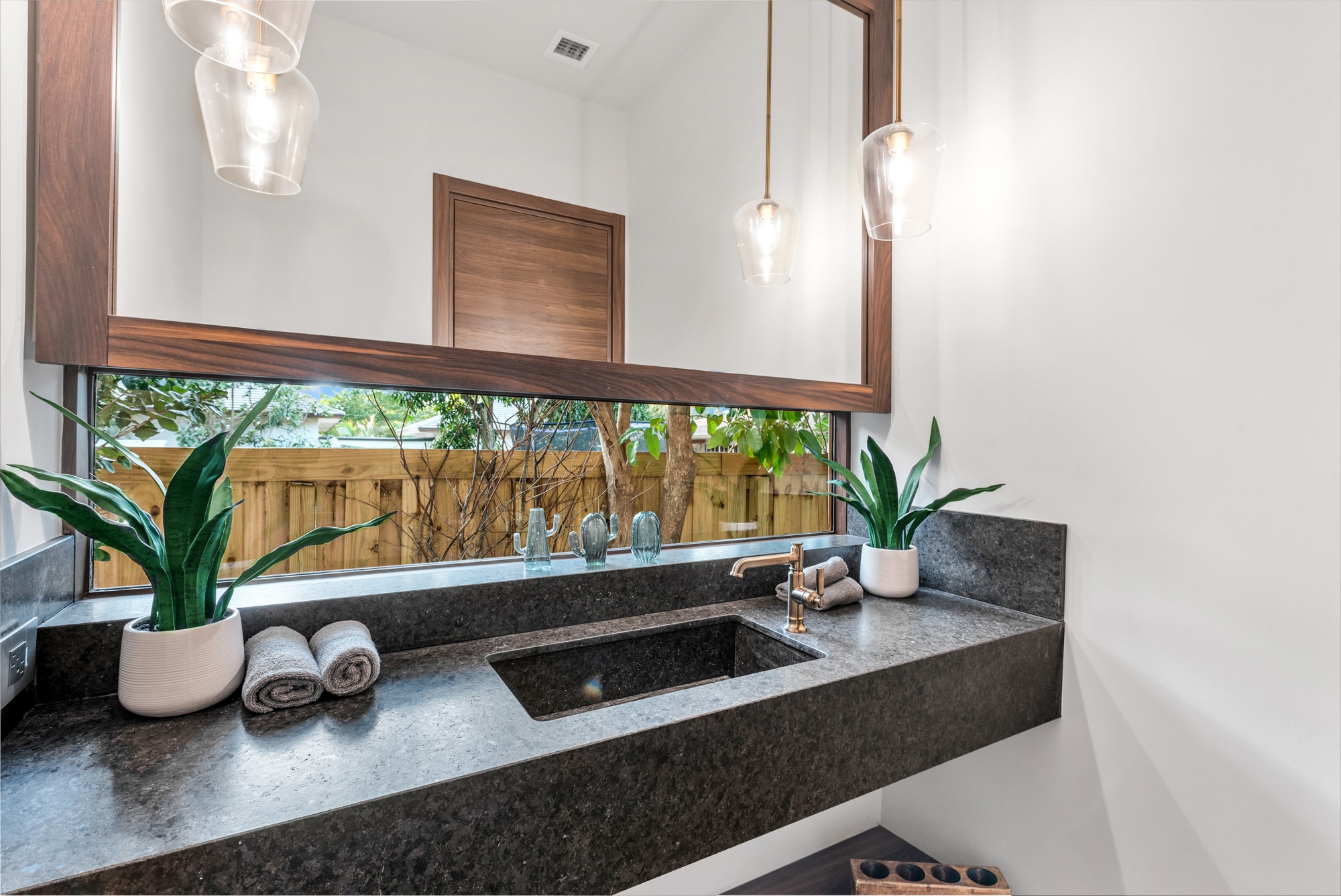 Miami Shores Modern Villa Rental - Luxury Miami Area Group Accommodation