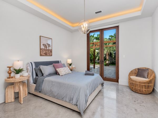 Miami Shores Modern Villa Rental - Luxury Miami Area Group Accommodation