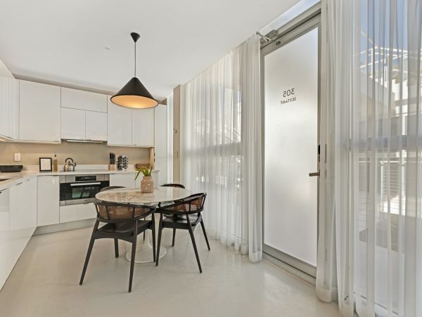 Miami Beach Home 1007030