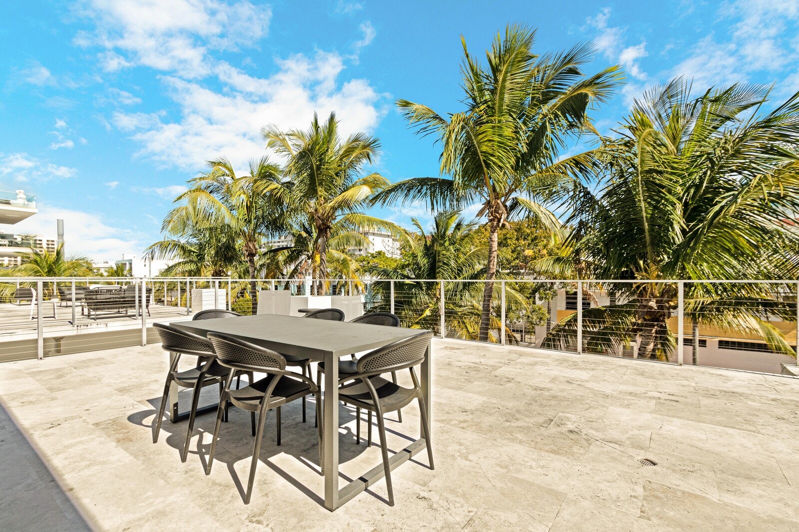 Miami Beach Home 1007030