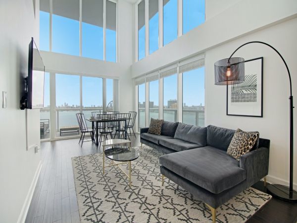 Miami Beach Home 1007035