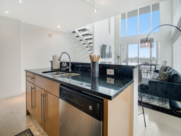 Miami Beach Home 1007035