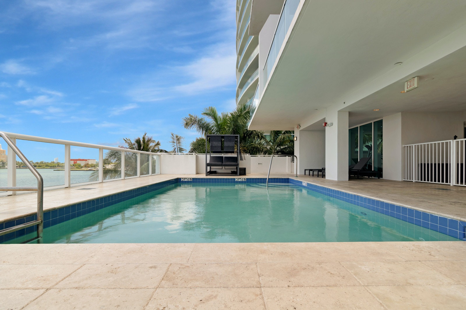 Miami Beach Home 1007035