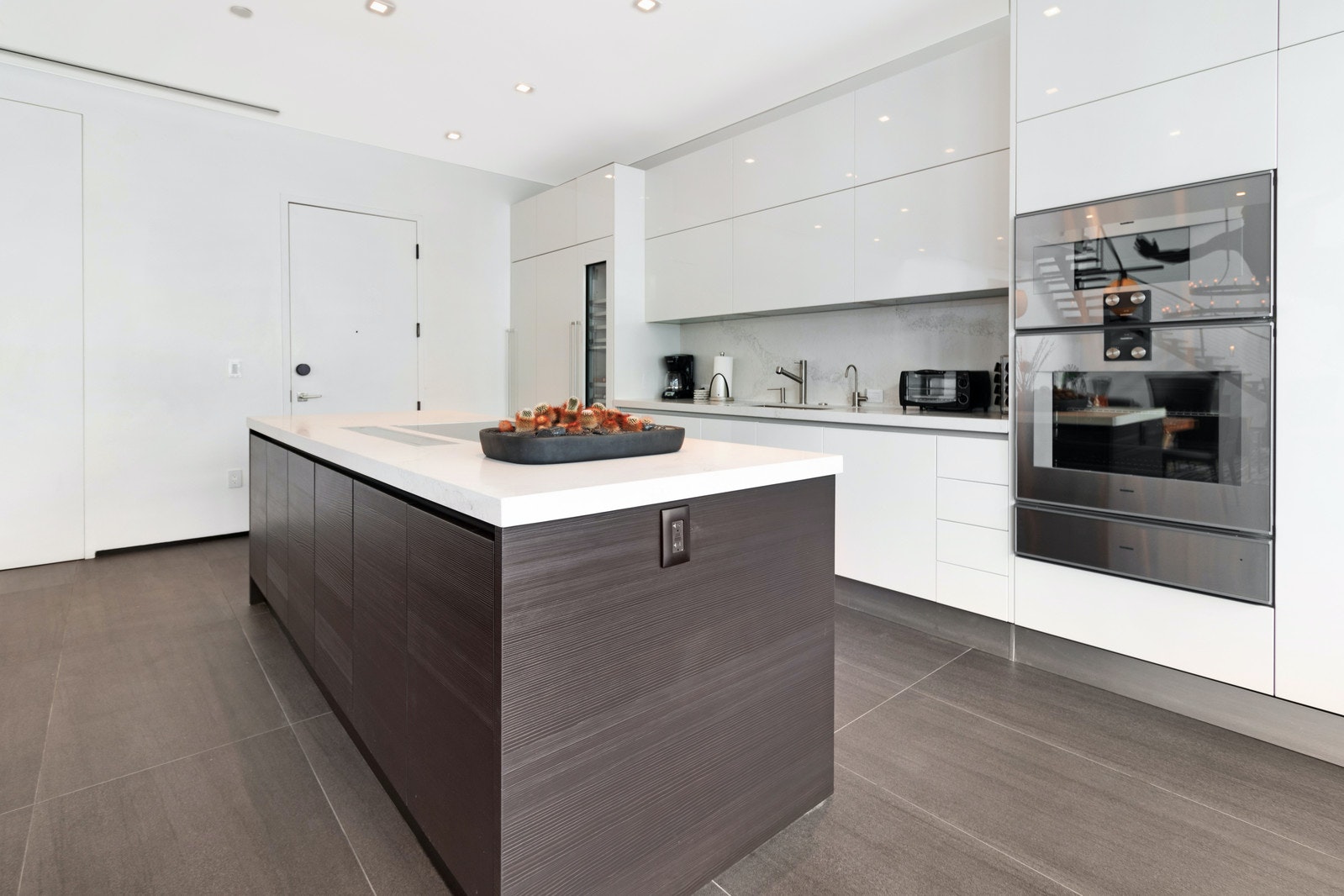 Miami Beach Home 1007036