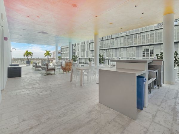 Miami Beach Home 1007036