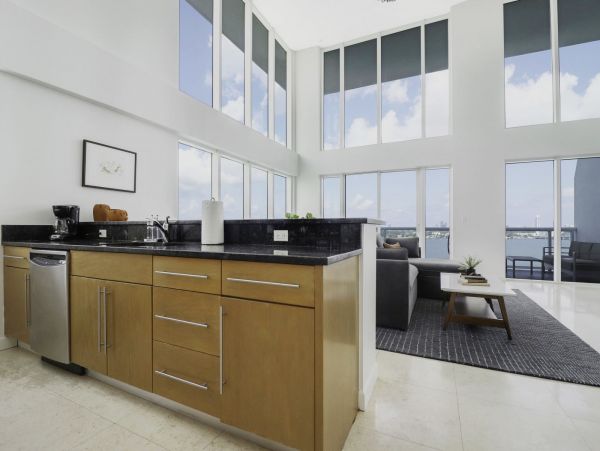 Miami Beach Home 1007037