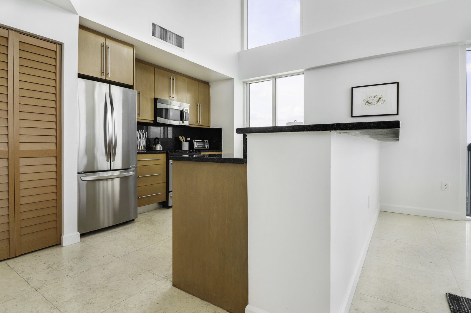 Miami Beach Home 1007037
