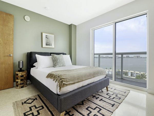 Miami Beach Home 1007037