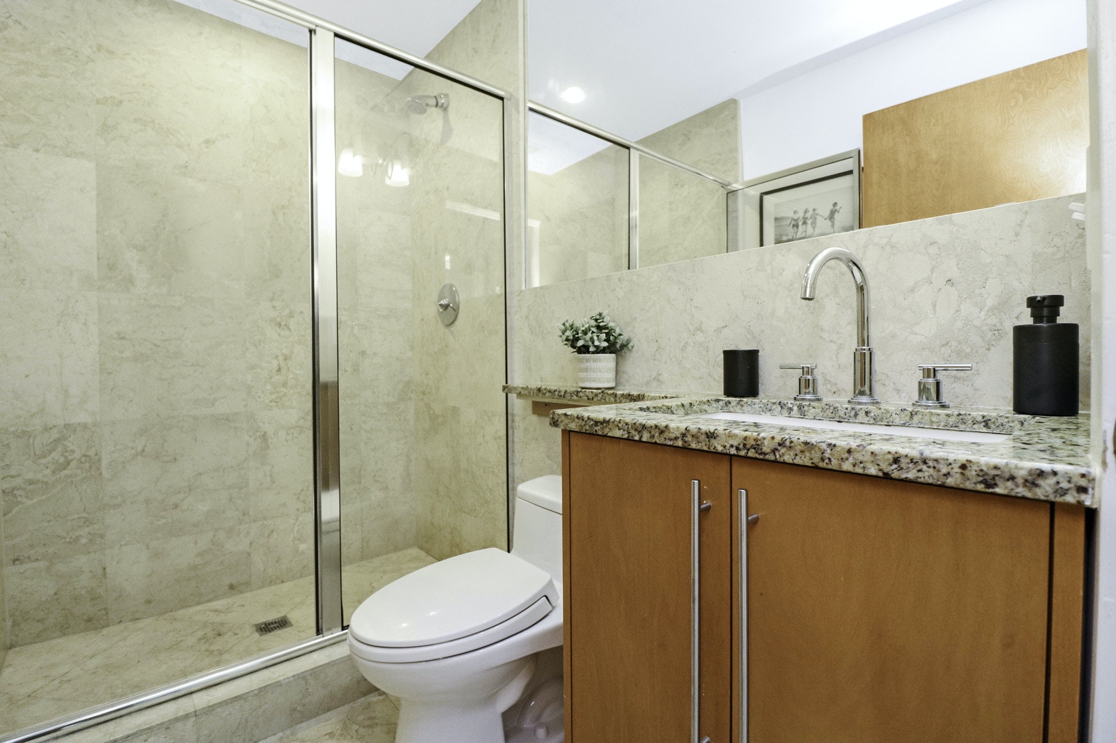 Miami Beach Home 1007037