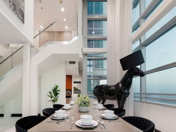 Luxury Condo Three Bedroom Miami Vacation Rental - Bay & City Views