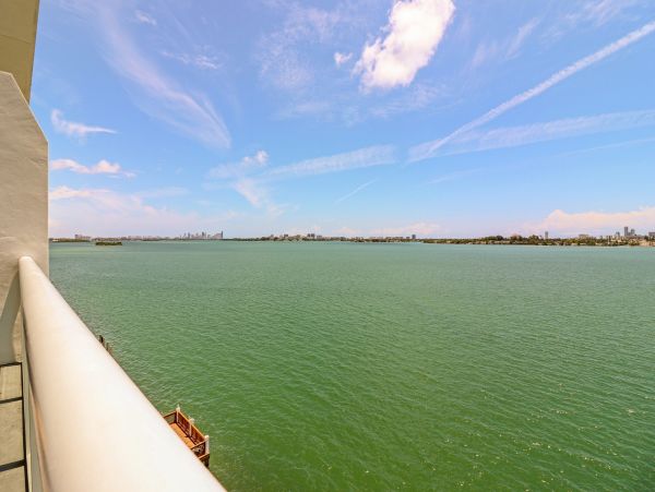 Miami Beach Home 1007042