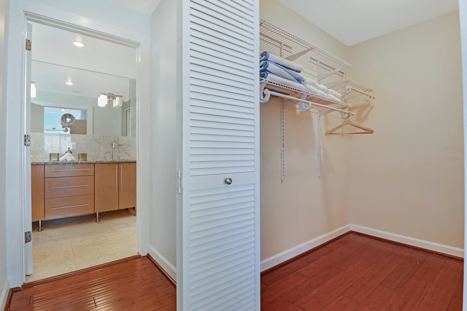 Miami Beach Home 1007042