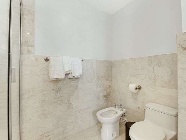 Miami Beach Home 1007042