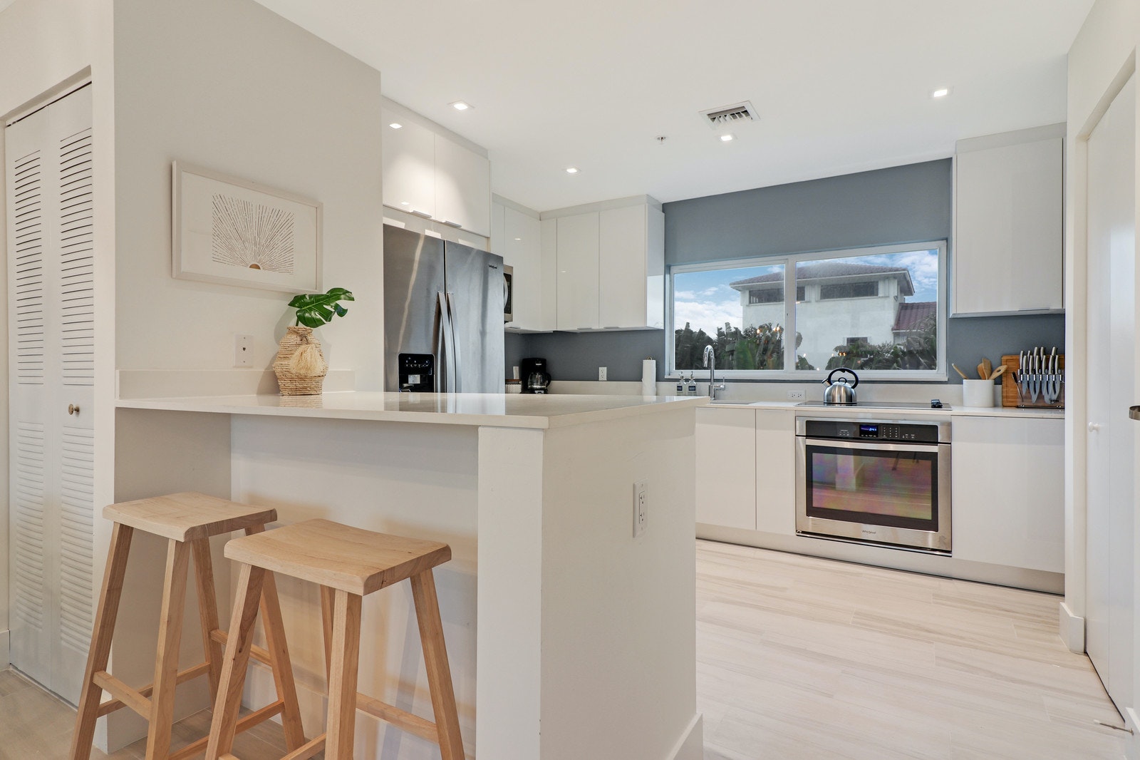 Miami Beach Home 1007046
