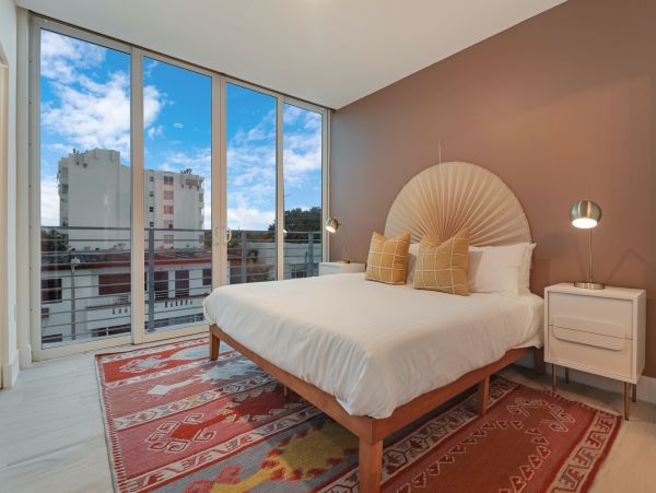 Miami Beach Home 1007046