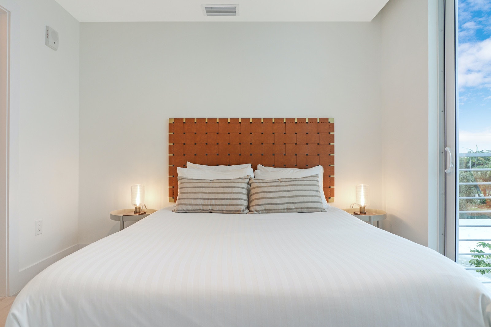Miami Beach Home 1007046