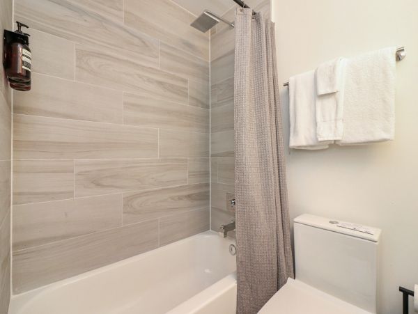 Miami Beach Home 1007046