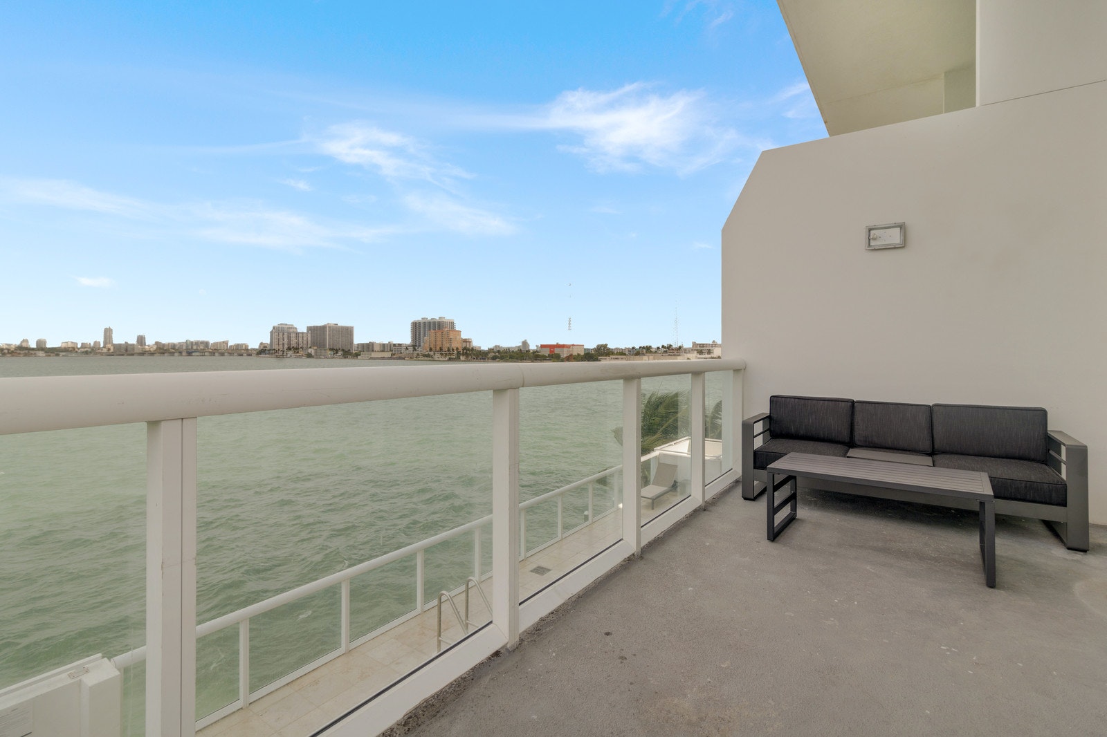 Miami Beach Home 1007048