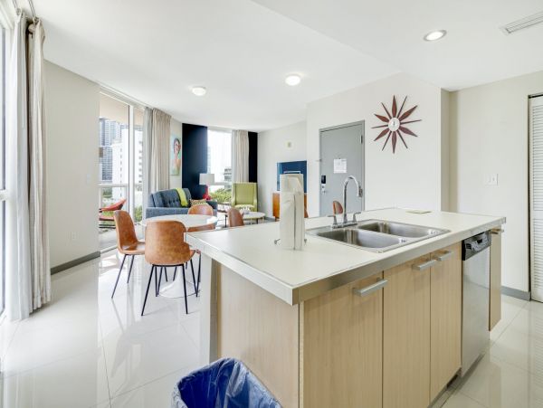 Miami Beach Home 1007053