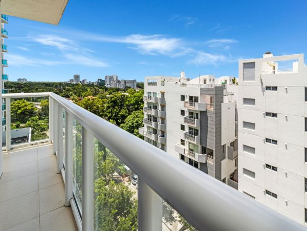 Miami Beach Home 1007053
