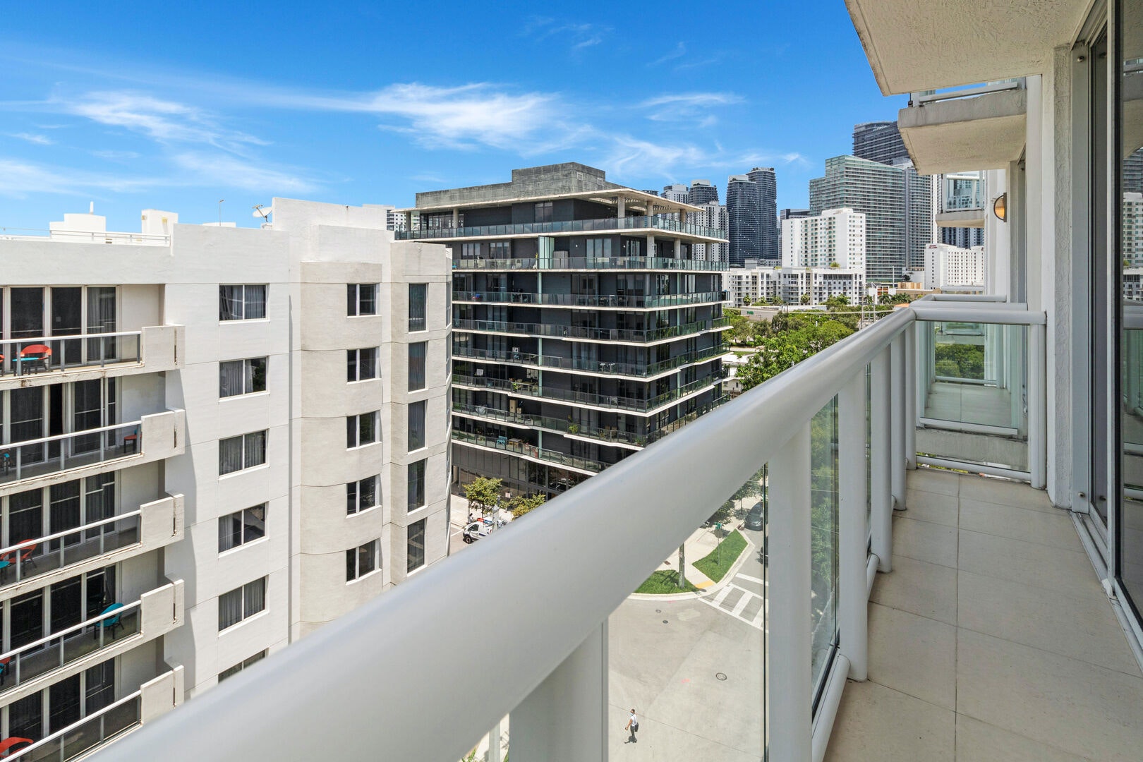 Miami Beach Home 1007053