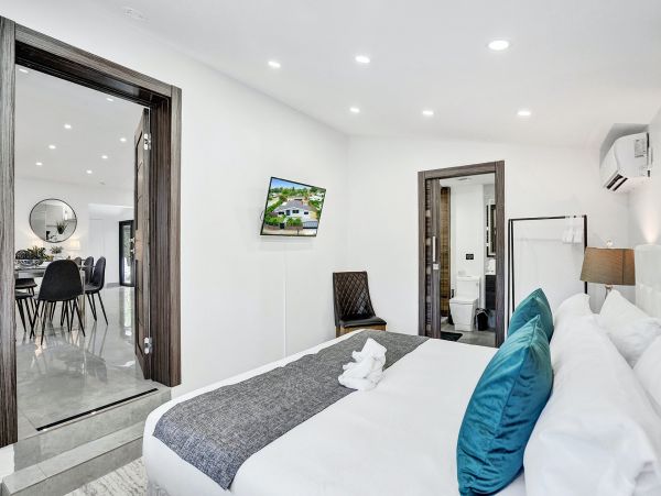 Miami Beach Home 1007054