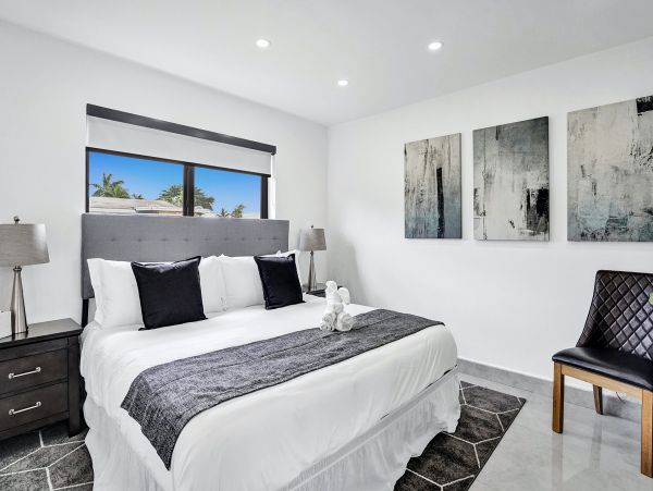 Miami Beach Home 1007054