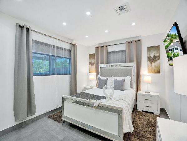 Miami Beach Home 1007054