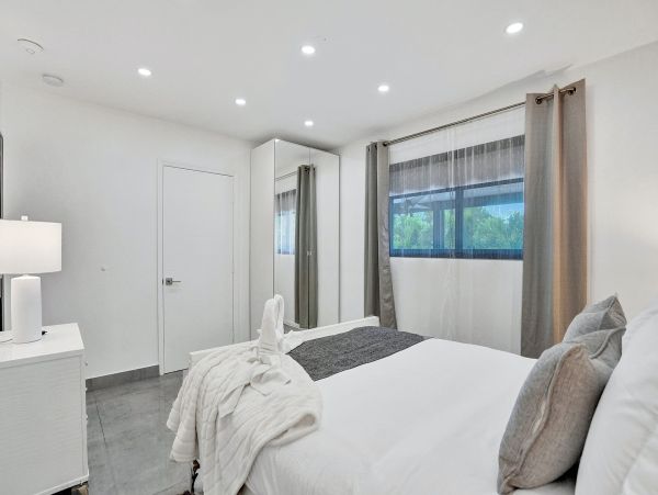 Miami Beach Home 1007054