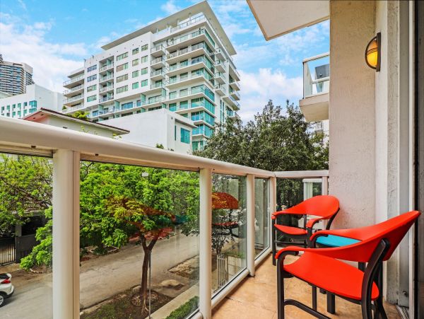 Miami Beach Home 1007055