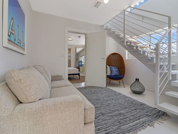 Miami Beach Home 1007056