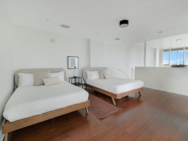 Miami Beach Home 1007057
