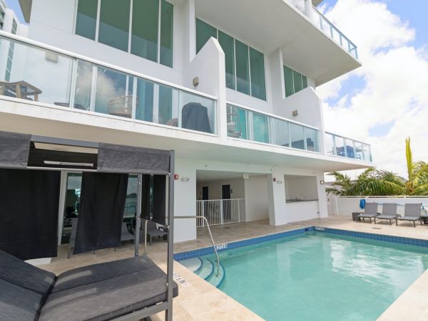 Miami Beach Home 1007057