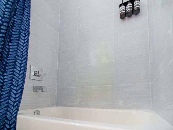 Miami Beach Home 1007060