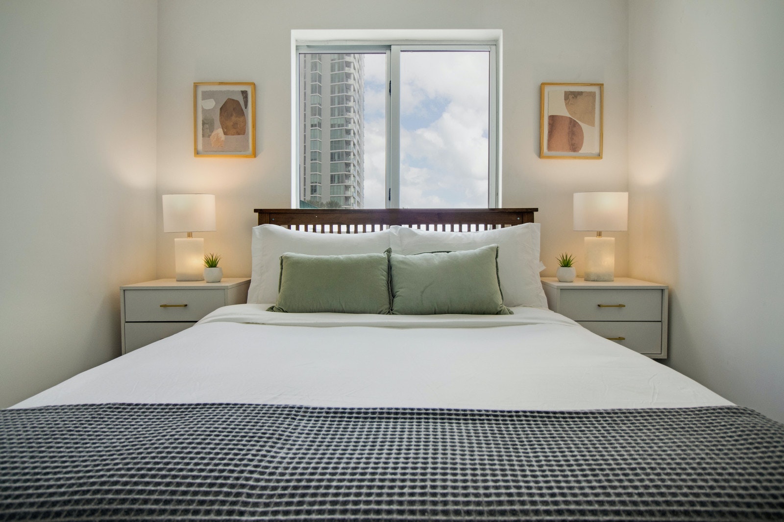 Miami Beach Home 1007060