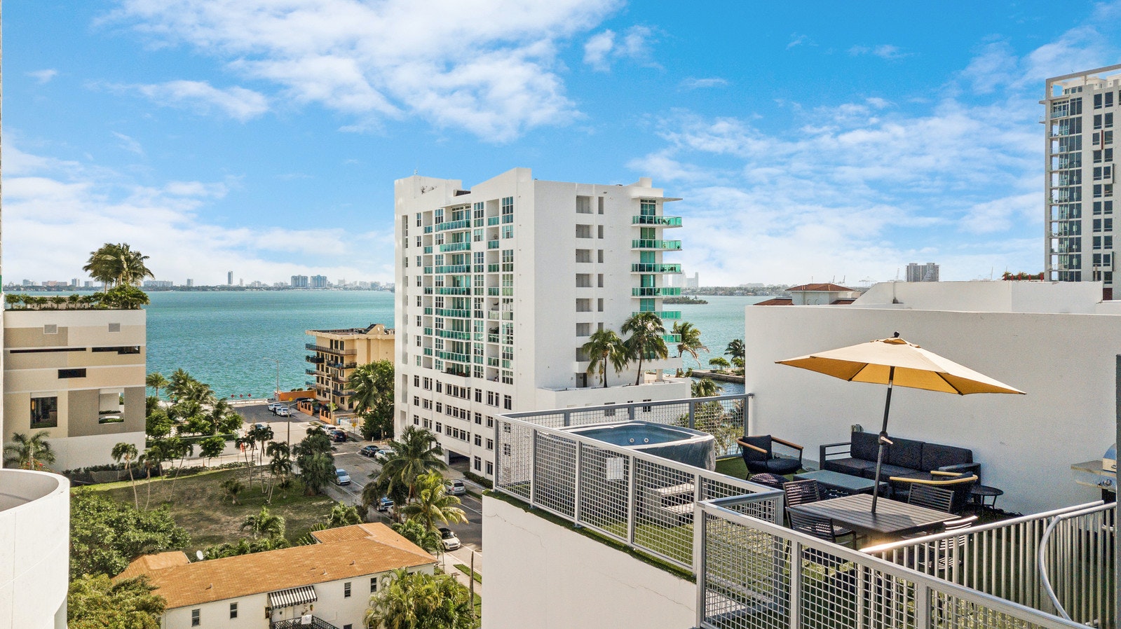 Miami Beach Home 1007060