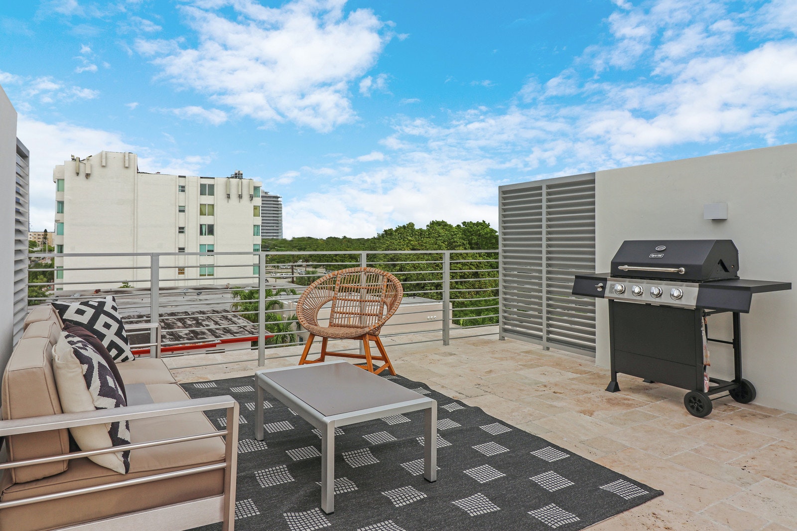 Miami Beach Home 1007062