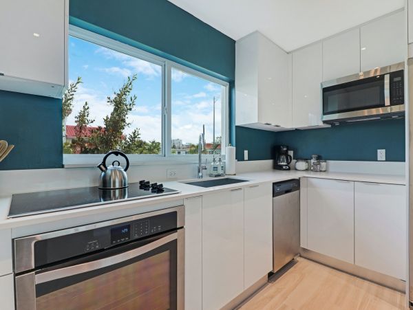 Miami Beach Home 1007062