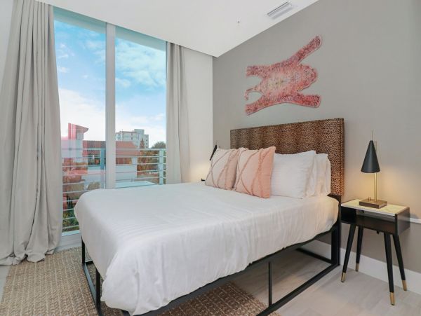 Miami Beach Home 1007062