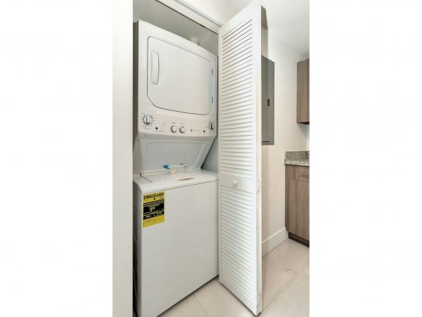 Miami Beach Home 1007067