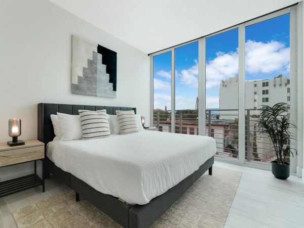 Miami Beach Home 1007068
