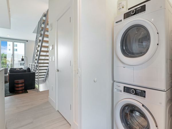 Miami Beach Home 1007068