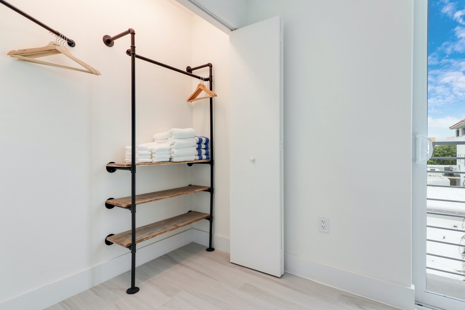 Miami Beach Home 1007068