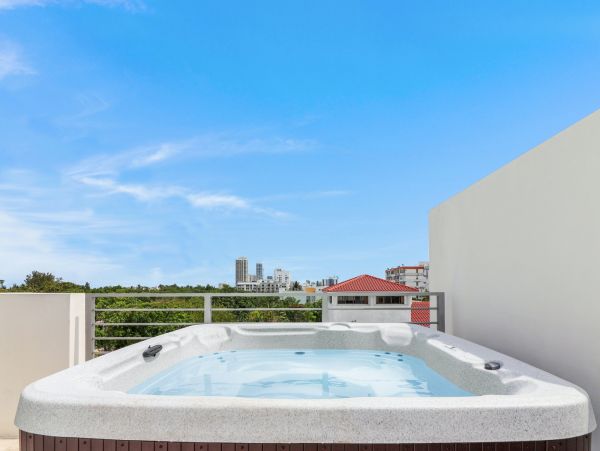 Miami Beach Home 1007069