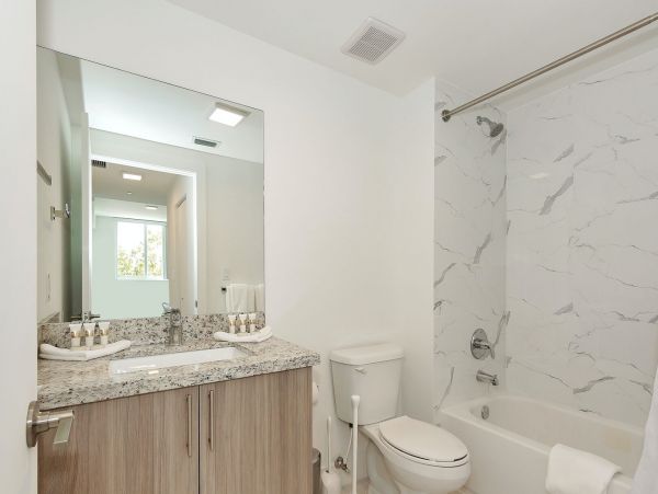 Miami Beach Home 1007070