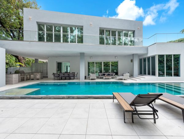 Miami Beach Home 1007072