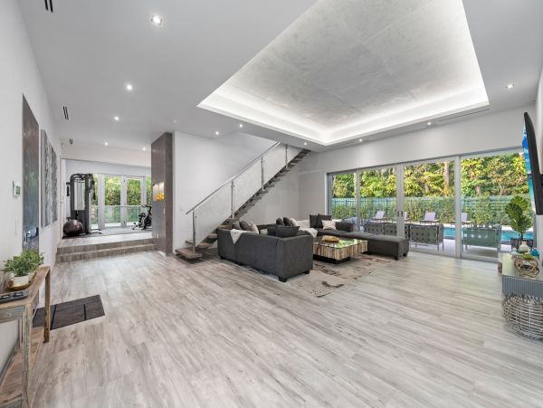 Miami Beach Home 1007072